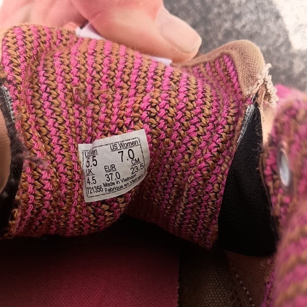 Vans Suede Brown High-Tops with Pink Highlights - Picture 6 of 6